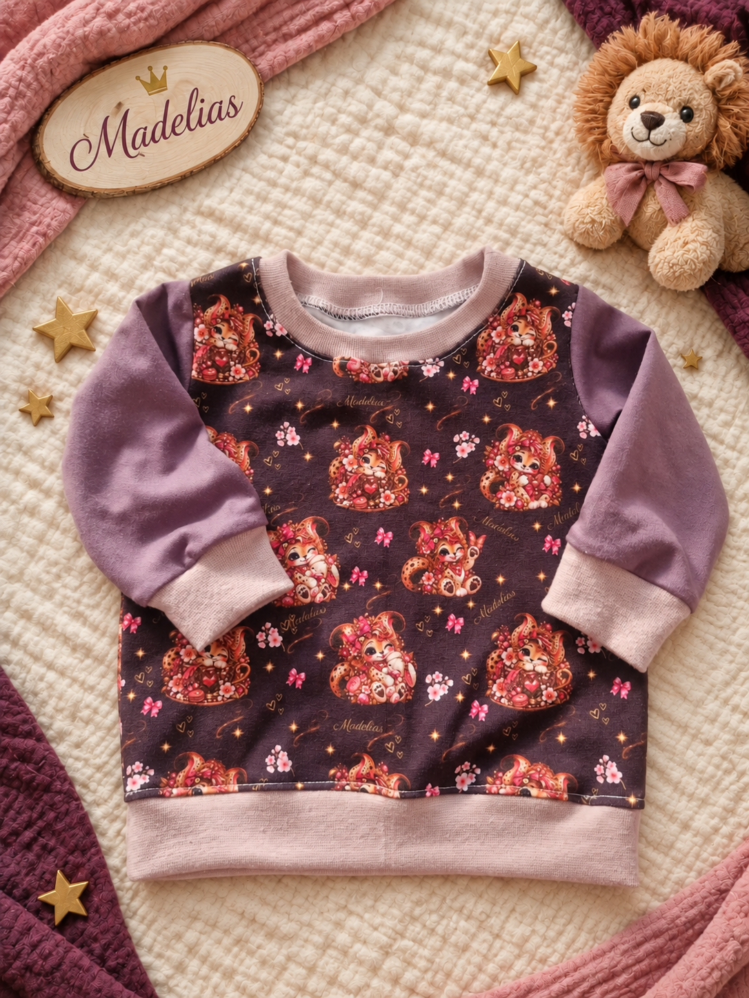 Madi Baby-Pullover aus Jersey, handgenäht